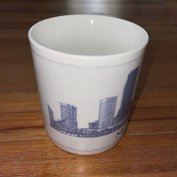 Starbucks Architecture Series Miami Magic City Coffee Mug 18 oz 2007 Ceramic - Picture 3 of 10